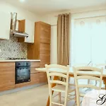 Domus Deianas - 2 Comfortable In