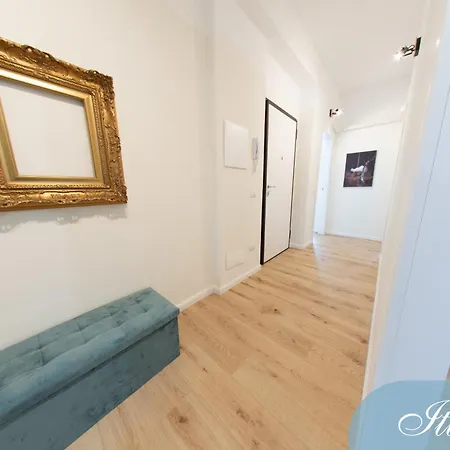 Domus Deianas Two Exclusive Use Apartments In Cagliari