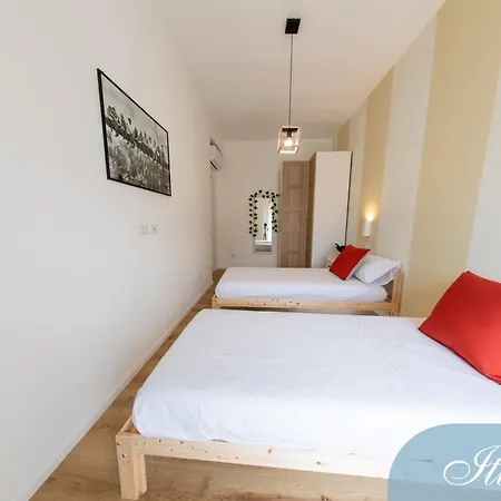 Domus Deianas Two Exclusive Use Apartments In Cagliari Vendégház Cagliari