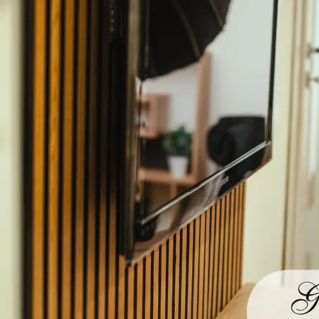 Domus Deianas Two Exclusive Use Apartments In Cagliari Vendégház