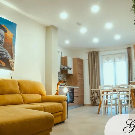 Domus Deianas Two Exclusive Use Apartments In Cagliari 4*