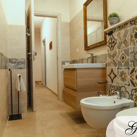 Domus Deianas Two Exclusive Use Apartments In Cagliari 4* Cagliari