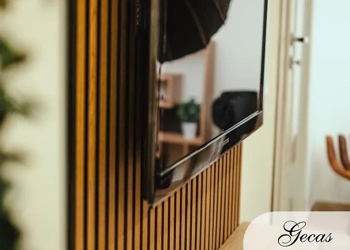 Domus Deianas בית הארחה